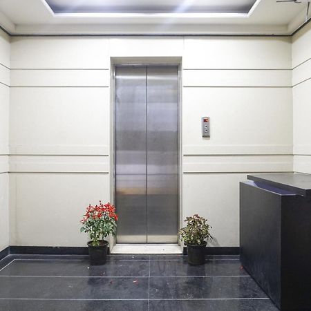 Super Townhouse Oak Sr Hotel Wakad Pune Exterior photo