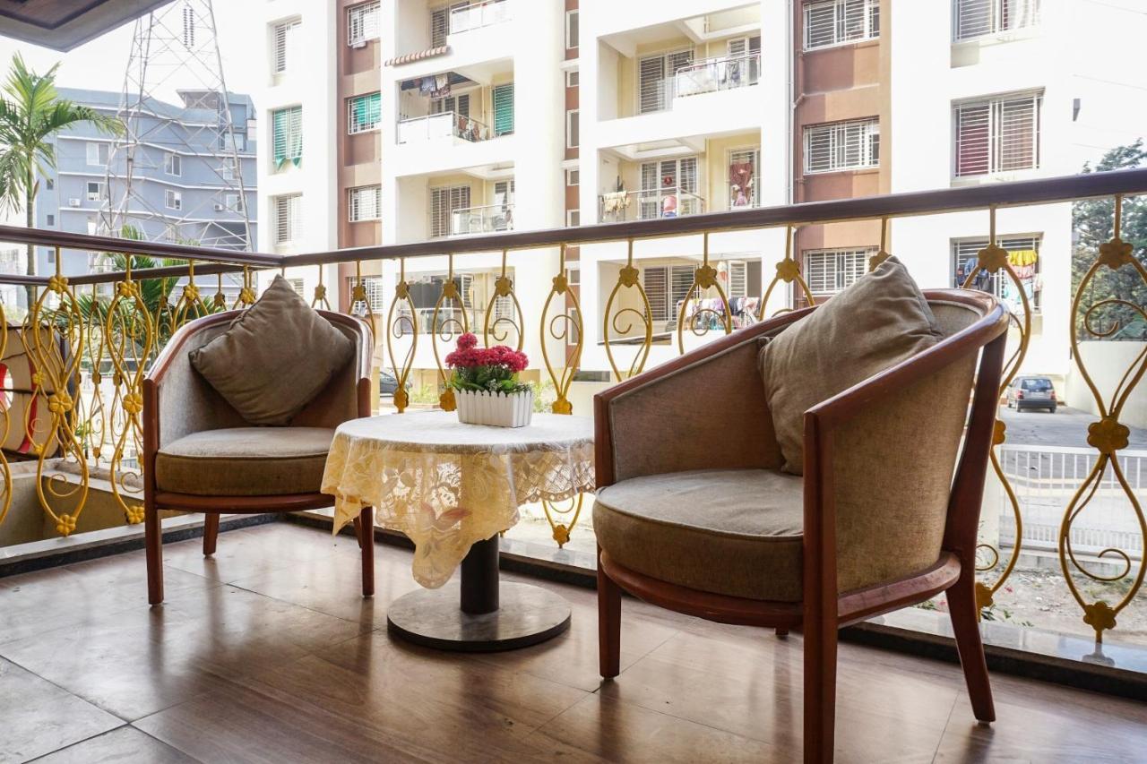 Super Townhouse Oak Sr Hotel Wakad Pune Exterior photo