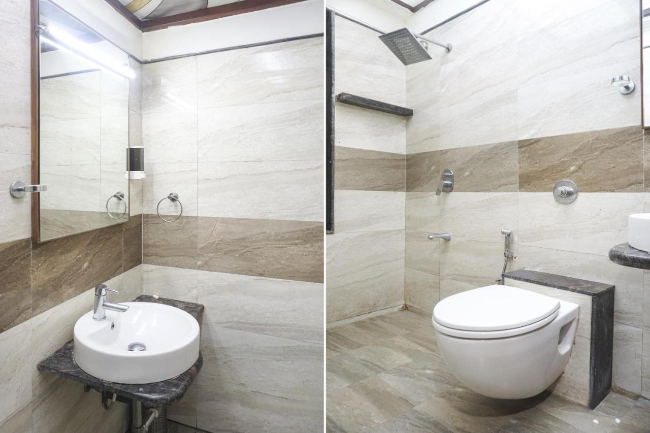 Super Townhouse Oak Sr Hotel Wakad Pune Exterior photo